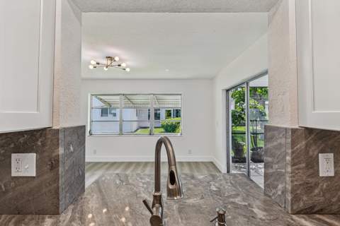 1190 NW 90th Avenue, Plantation FL - photo 7 of 38