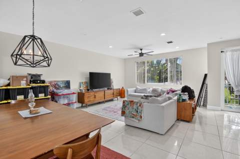 1705 Johnson Street #C, Hollywood FL - photo 14 of 48
