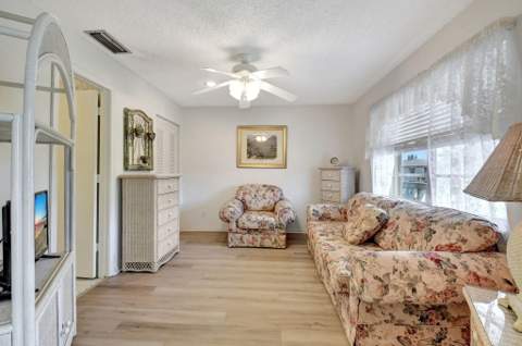 1670 NW 18th Avenue #202, Delray Beach FL - photo 14 of 33