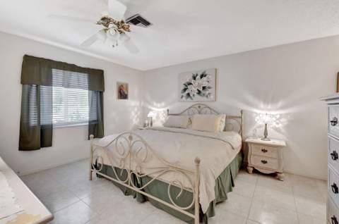 1670 NW 18th Avenue #202, Delray Beach FL - photo 11 of 33