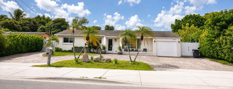 3 bedroom Single Family Residence at 1905 S Florida Mango Road, Meadow Park 3, West Palm Beach — photo 4