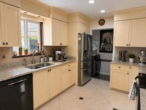 1905 S Florida Mango Road, West Palm Beach FL - photo 10 of 34