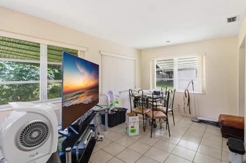 4818 NW 58th Street, Tamarac FL - photo 13 of 34