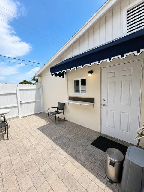 1905 S Florida Mango Road, West Palm Beach FL - photo 21 of 34