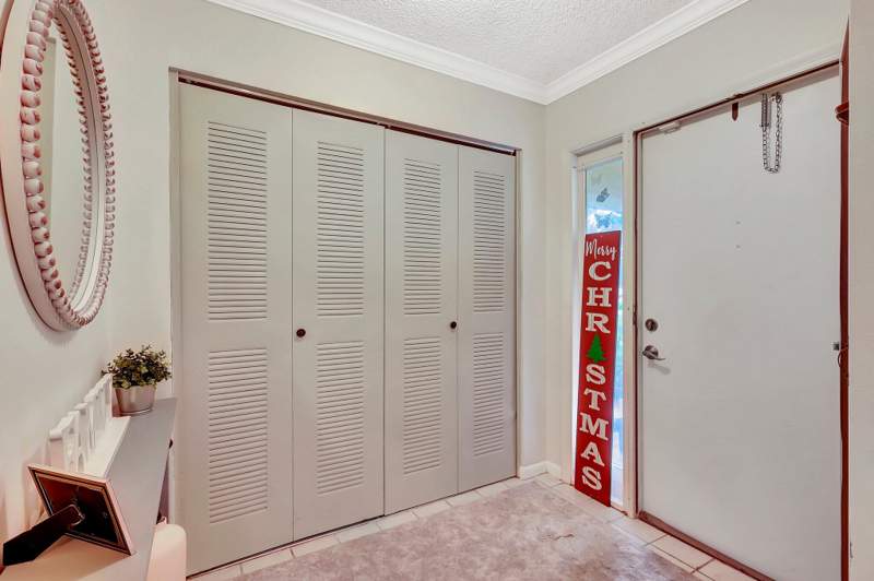 2 bedroom Condominium at 5840 Summerfield Court, The Grove Condominium Section 1, Fort Pierce — photo 4