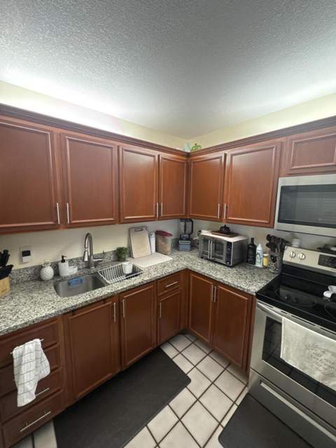 4814 Sunny Palm Circle #Unit c, West Palm Beach FL - photo 19 of 22