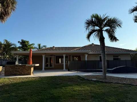 5777 Wind Drift Lane, Boca Raton FL - photo 11 of 13