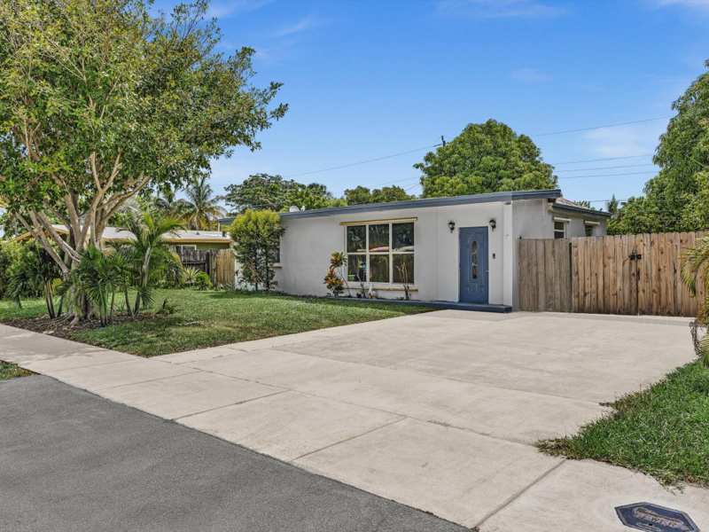 3 bedroom Single Family Residence at 1580 NE 43rd Court, Pompano Beach Highlands 4th Sec, Pompano Beach — photo 1