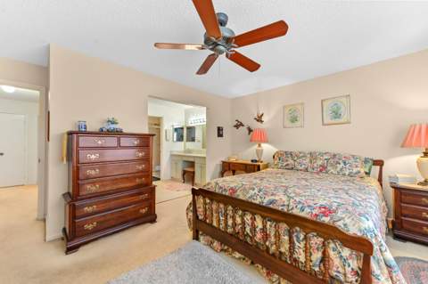 3385 Jog Park Drive, Greenacres FL - photo 14 of 27