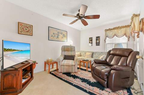 3385 Jog Park Drive, Greenacres FL - photo 17 of 27