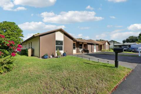 2075 SW 72nd Avenue, Davie FL - photo 24 of 57