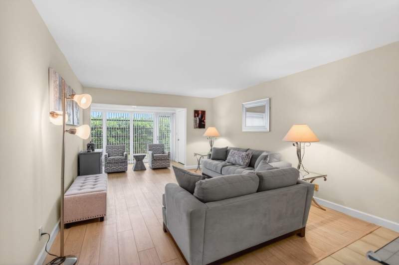 2 bedroom Condominium at 13682 Via Flora #A, Palm Greens At Villa Del Ray Condo II, Delray Beach — photo 4