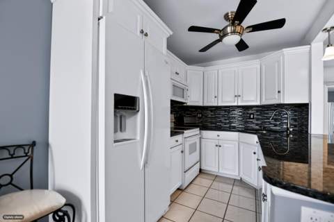 203 Coventry I, West Palm Beach FL - photo 6 of 41