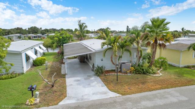 360 NE Jade Circle, home for sale in Jensen Beach