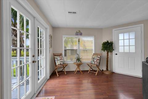 360 NE Jade Circle, Jensen Beach FL - photo 17 of 56