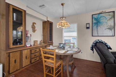 360 NE Jade Circle, Jensen Beach FL - photo 22 of 56