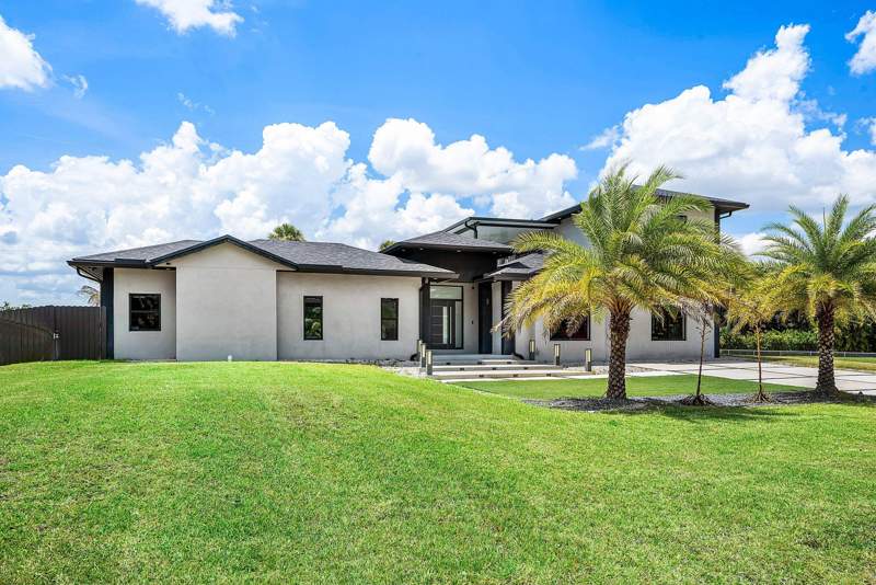 4 bedroom Single Family Residence at 641 Marshall Road, Palm Beach Farms Co 3, West Palm Beach — photo 3