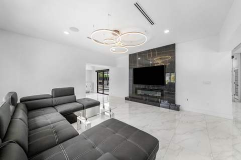 641 Marshall Road, West Palm Beach FL - photo 8 of 57