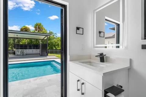 641 Marshall Road, West Palm Beach FL - photo 24 of 57