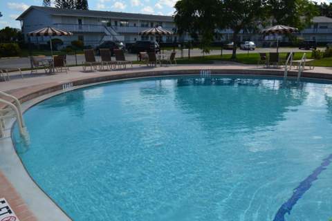 203 Coventry I, West Palm Beach FL - photo 22 of 41