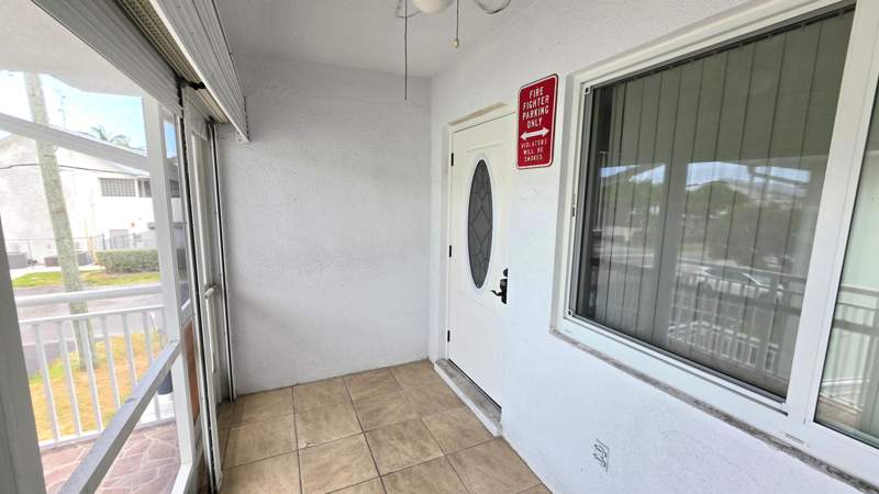 2 bedroom Stock Cooperative at 2100 NE 38th Street #219, Tarelton Manor Apts Co-Op, Lighthouse Point — photo 3