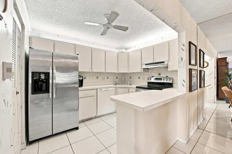 2 bedroom Condominium at 222 Pine Hov Circle #A-2, Pine Ridge Condo 02 South, Greenacres — photo 1