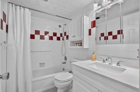 3056 Newport, Deerfield Beach FL - photo 13 of 96