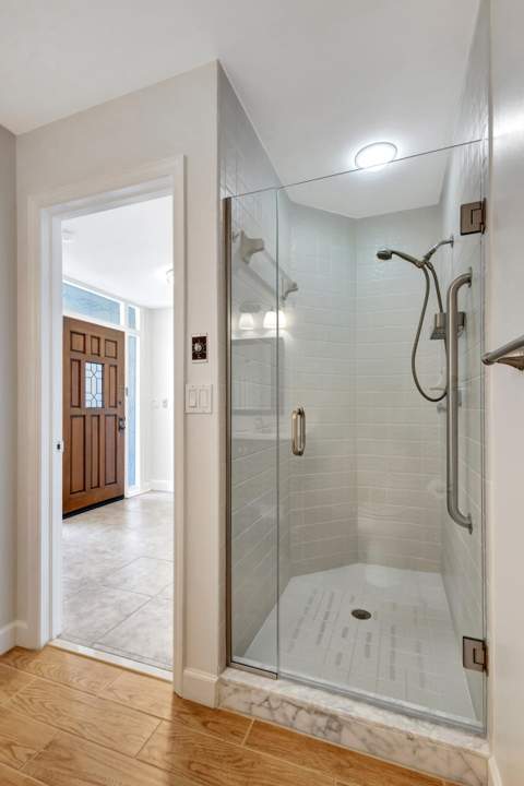 523 Prestwick Circle, Palm Beach Gardens FL - photo 18 of 61