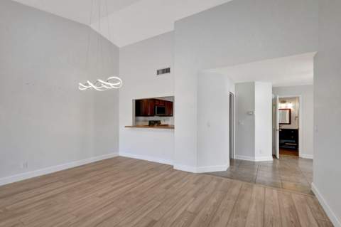 523 Prestwick Circle, Palm Beach Gardens FL - photo 9 of 61
