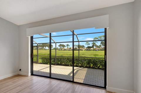 523 Prestwick Circle, Palm Beach Gardens FL - photo 19 of 61