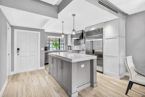 605 NE 19th Avenue, Deerfield Beach FL - photo 9 of 40