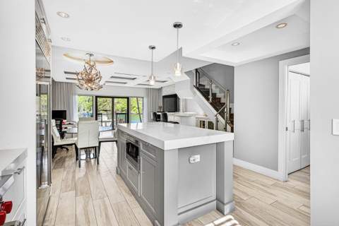 605 NE 19th Avenue, Deerfield Beach FL - photo 10 of 40