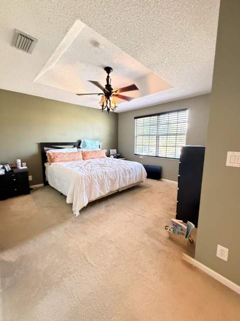 6718 Duval Avenue, West Palm Beach FL - photo 8 of 18