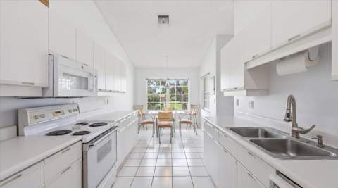 10112 Andover Coach Circle #B2, Lake Worth FL - photo 12 of 49