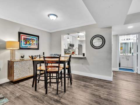 2721 Ocean Club Boulevard #104, Hollywood FL - photo 6 of 41