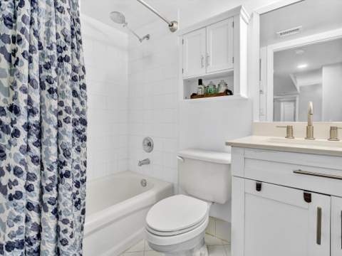 2721 Ocean Club Boulevard #104, Hollywood FL - photo 19 of 41