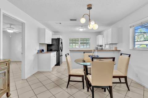 506 Sandpiper Circle, Delray Beach FL - photo 11 of 49
