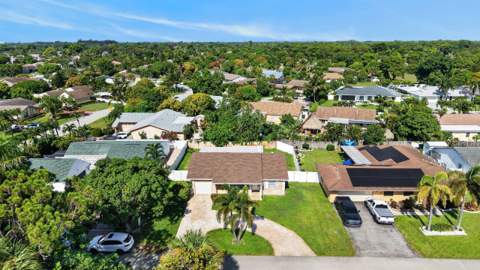 702 Place Tavant, Delray Beach FL - photo 6 of 52