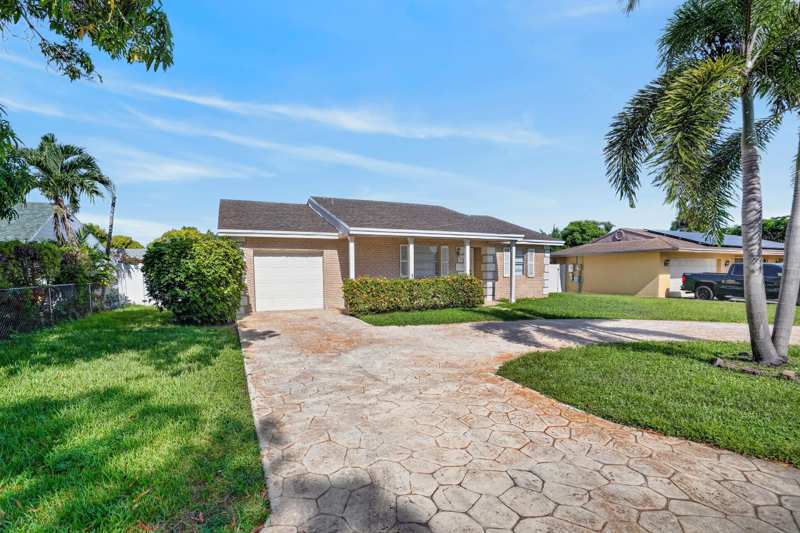 3 bedroom Single Family Residence at 702 Place Tavant, Chatelaine, Delray Beach — photo 1