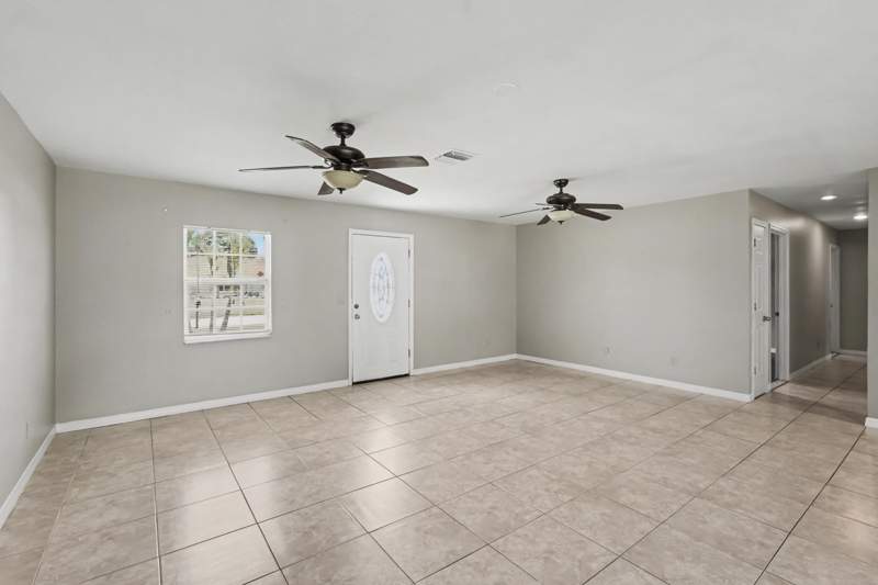 3 bedroom Single Family Residence at 502 NE Solida Circle, Port St Lucie Floresta Pines Unit 2, Port St. Lucie — photo 5