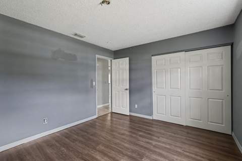 502 NE Solida Circle, Port St. Lucie FL - photo 11 of 67