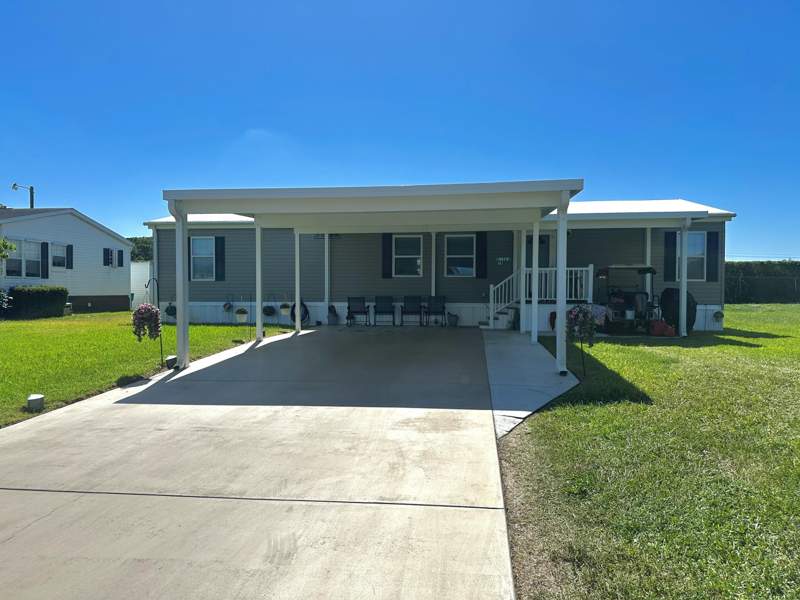 3 bedroom Manufactured Home at 4479 Lady Beverlee Court, SEA MEADOWS, Boynton Beach — photo 2