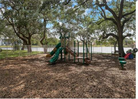 3700 N 56th Avenue #1030, Hollywood FL - photo 24 of 28