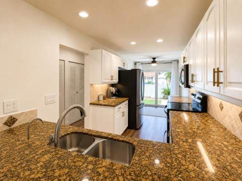 21596 Coronado Avenue, Boca Raton FL - photo 12 of 30
