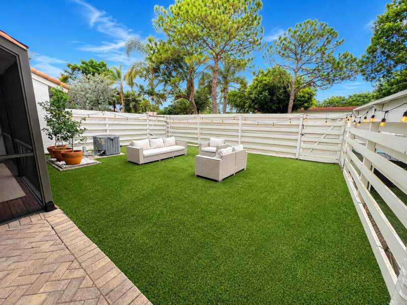 2 bedroom Townhouse at 21596 Coronado Avenue, Tiburon II Ph II, Boca Raton — photo 4