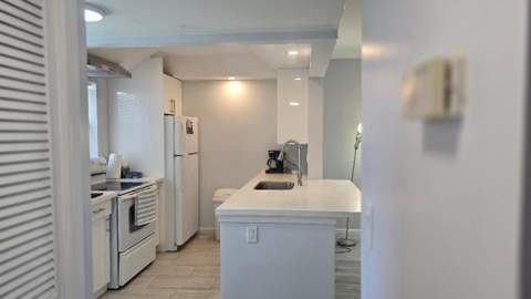606 SW Natura Boulevard #208, Deerfield Beach FL - photo 11 of 26