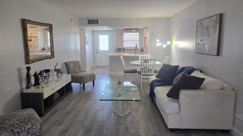 606 SW Natura Boulevard #208, Deerfield Beach FL - photo 13 of 26