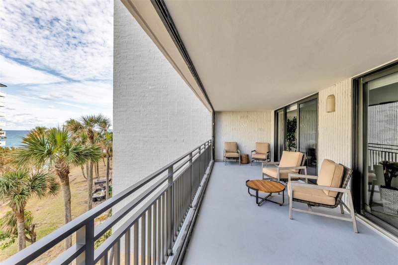 2 bedroom Condominium at 1167 Hillsboro Mile #306, Overlook Condo, Hillsboro Beach — photo 5