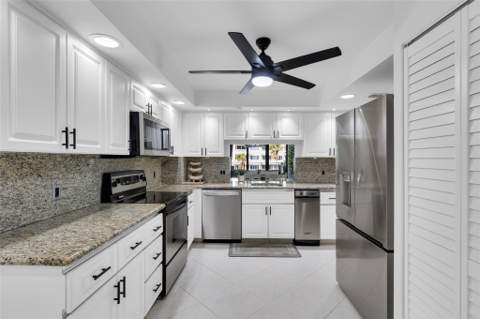 1167 Hillsboro Mile #306, Hillsboro Beach FL - photo 16 of 49