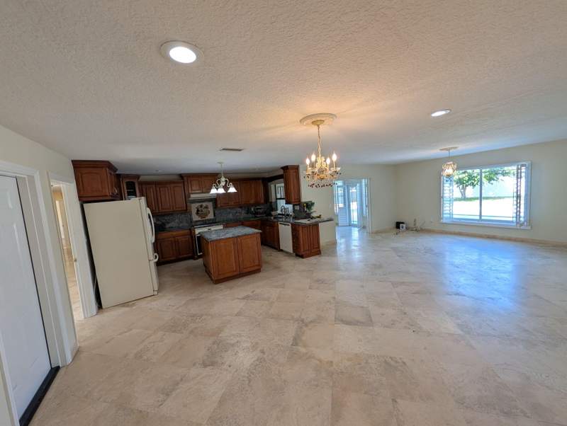 4 bedroom Single Family Residence at 4110 NW 3rd Avenue, Boca Raton Hills Sec 3, Boca Raton — photo 4